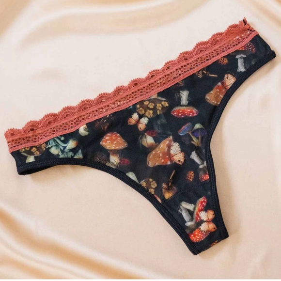 NWT UYE SURANA Limited Edition Mystical Mushrooms Printed Thong L/XL - Picture 1 of 10